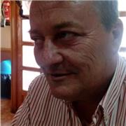 Doy clases de informatica desde la base,recomendado para gente mayor con muy poco conocimiento del funcionamiento de informatica